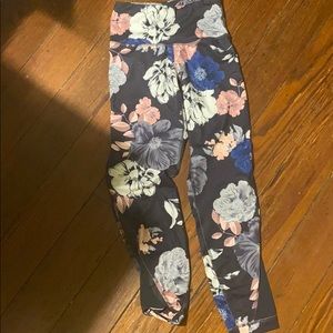 Never worn active wear